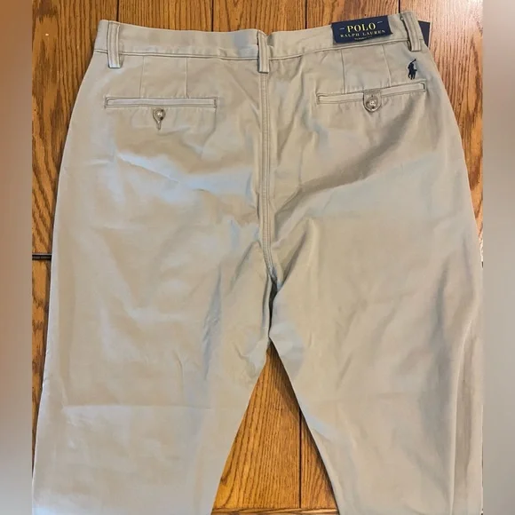 NWT POLO Ralph Lauren Classic Fit Khaki Pant, size 34/32